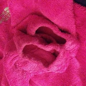 North Face youth size 18 fuzzy warm jacket.